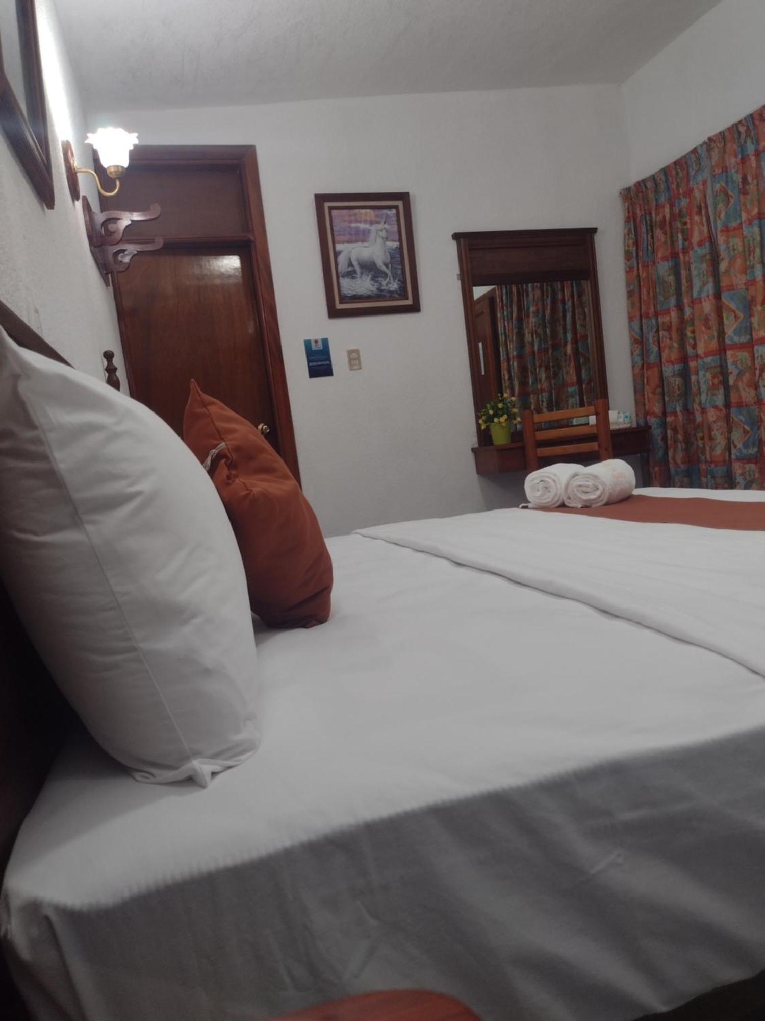 Hotel Hf Hacienda San Francisco Puente Nacional Bilik gambar