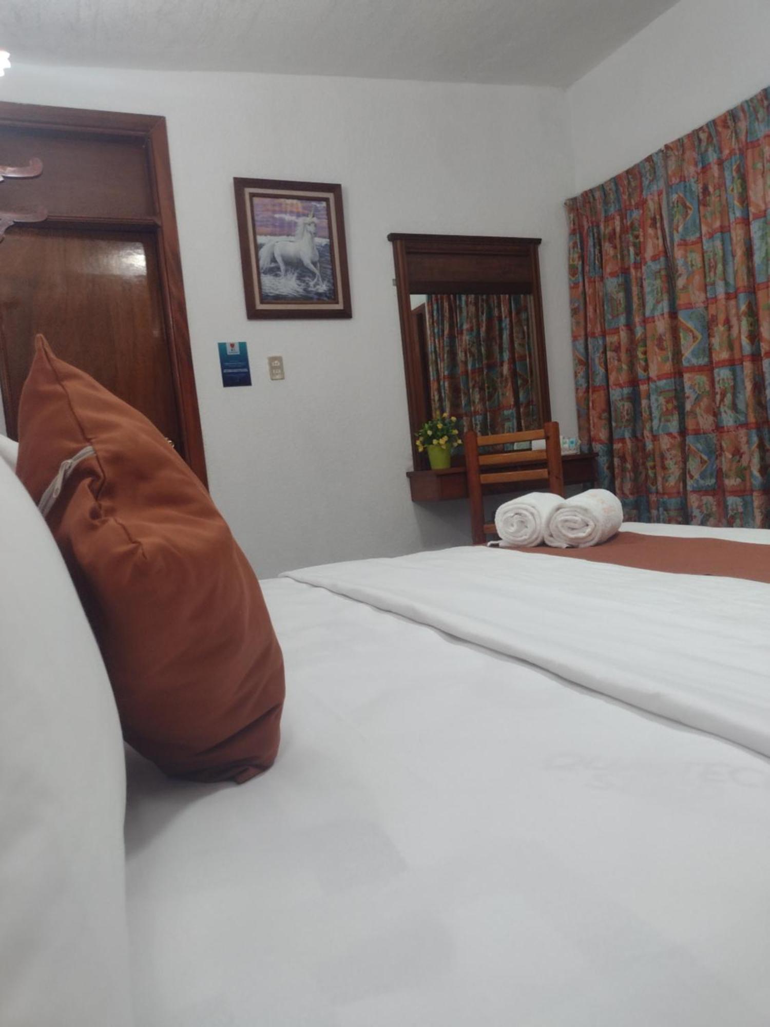 Hotel Hf Hacienda San Francisco Puente Nacional Bilik gambar